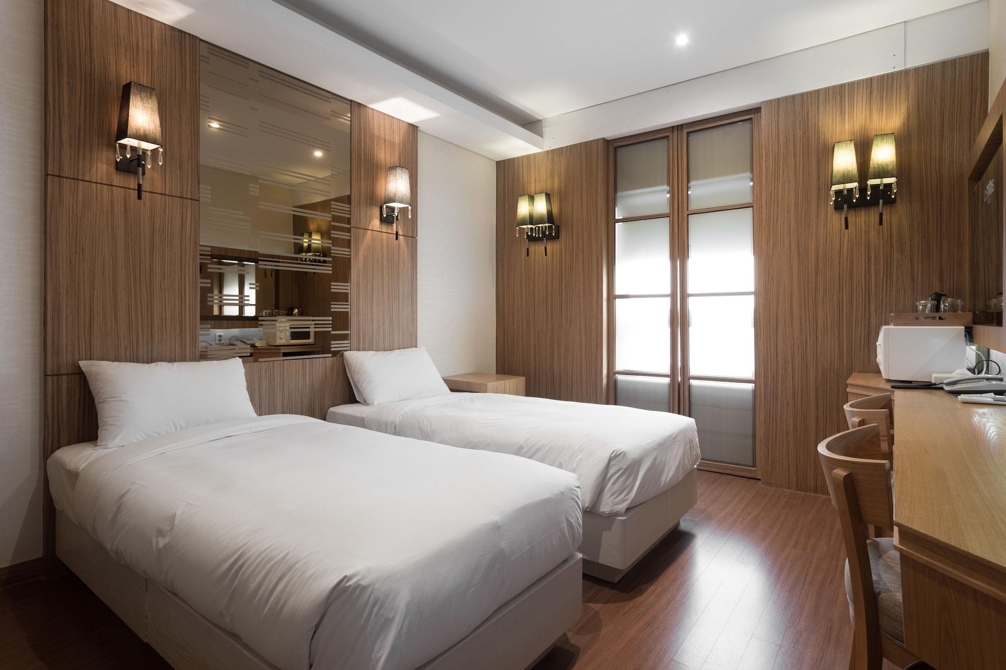 Charis Hotel Inchon Exteriör bild
