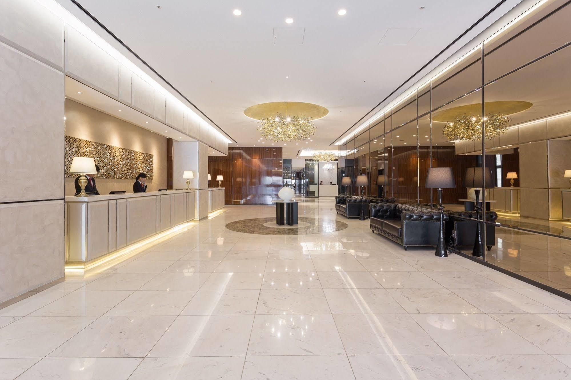 Charis Hotel Inchon Exteriör bild